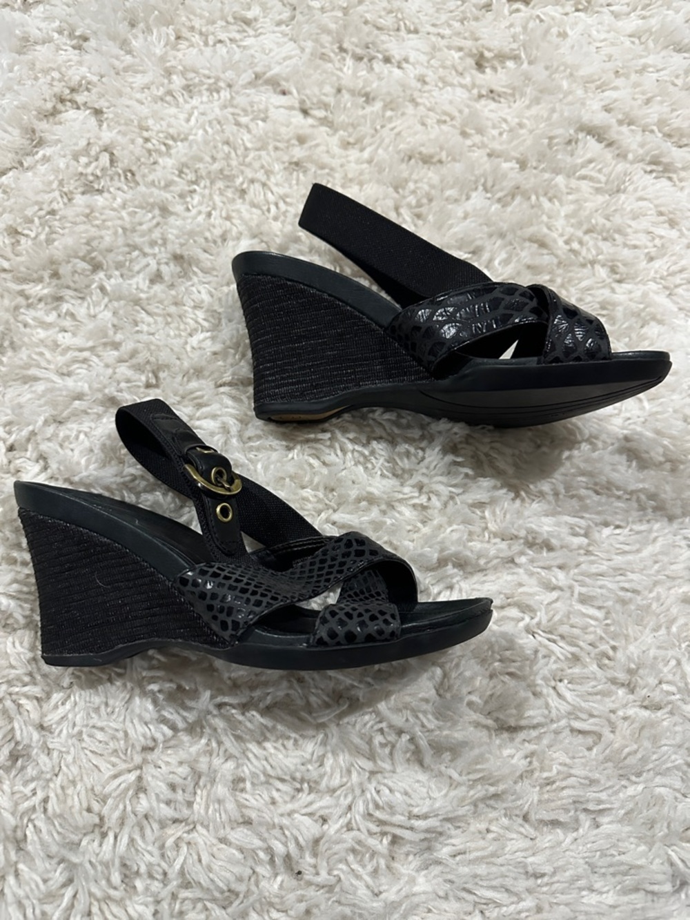 Rockport Black Wedge Sandals